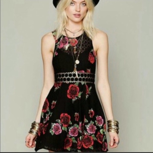 Free People Dresses & Skirts - Free People Floral Mini Dress Cutout 2